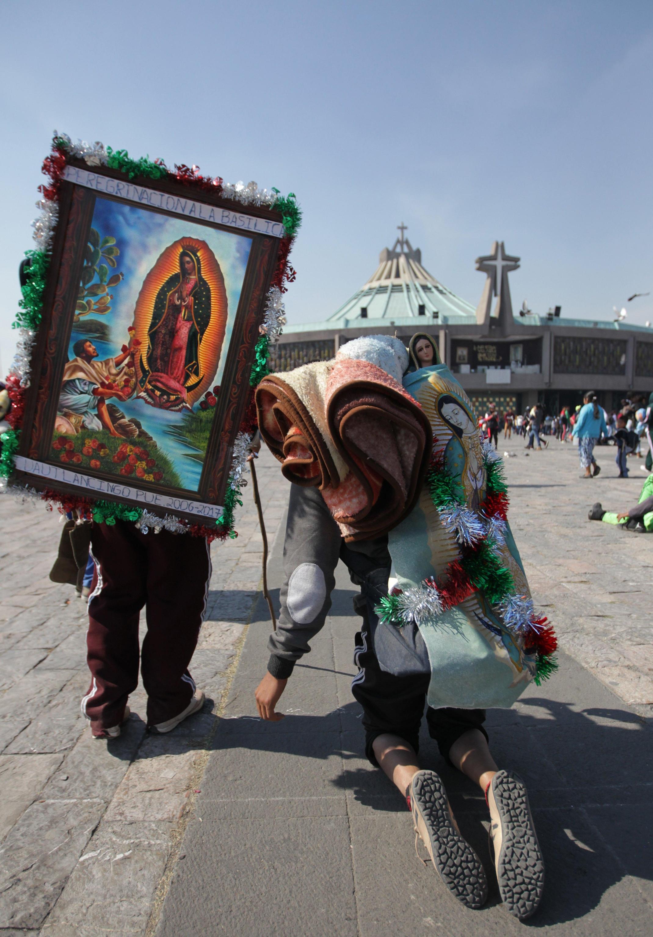Alcuni pellegrini giunti a Città del Messico