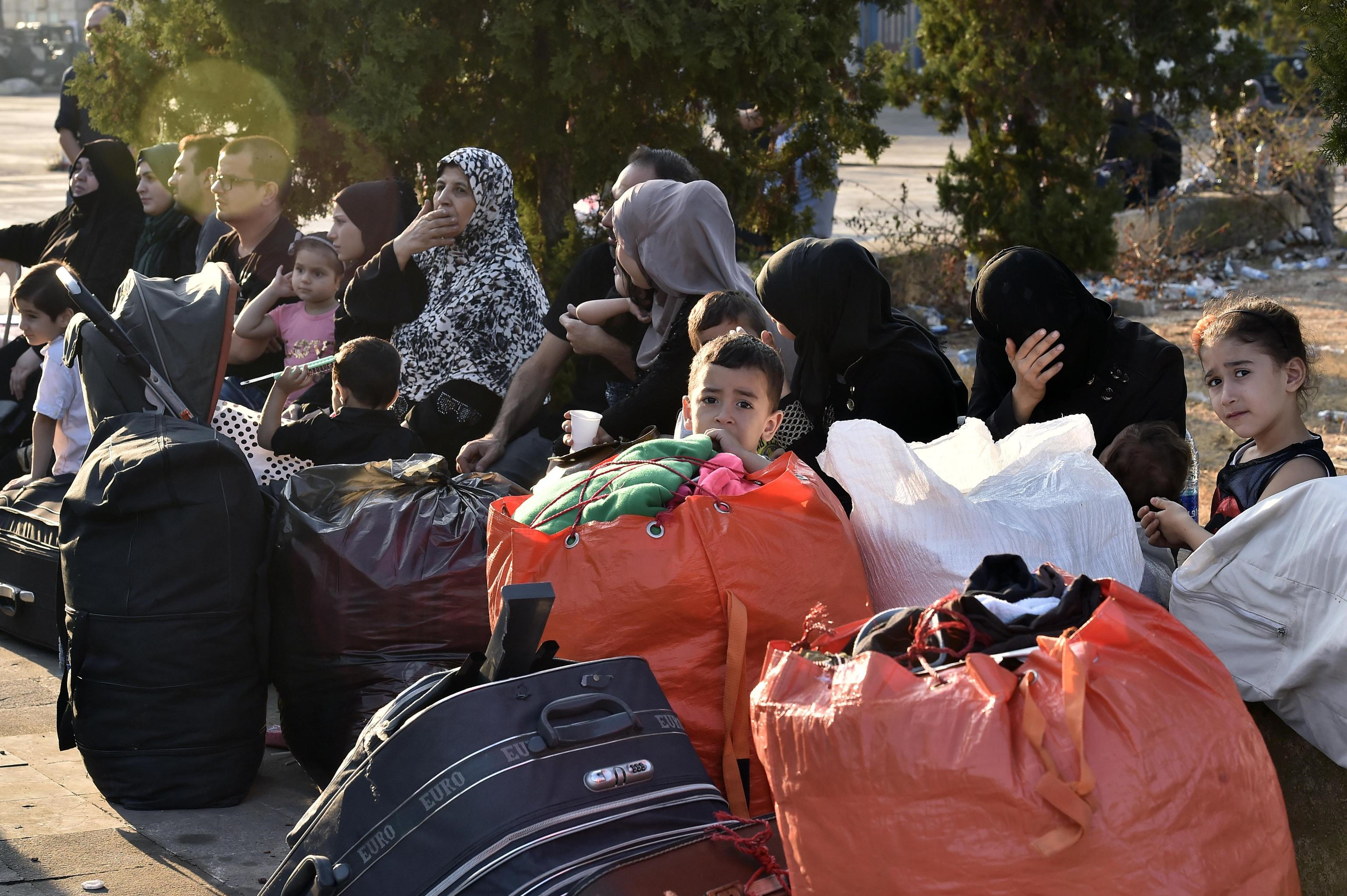 Fra i rifugiati siriani ci sono molte donne con bambini