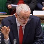 "Il governo è morto, è tempo di convocare elezioni politiche", ha tuonato il leader labour Jeremy Corbin