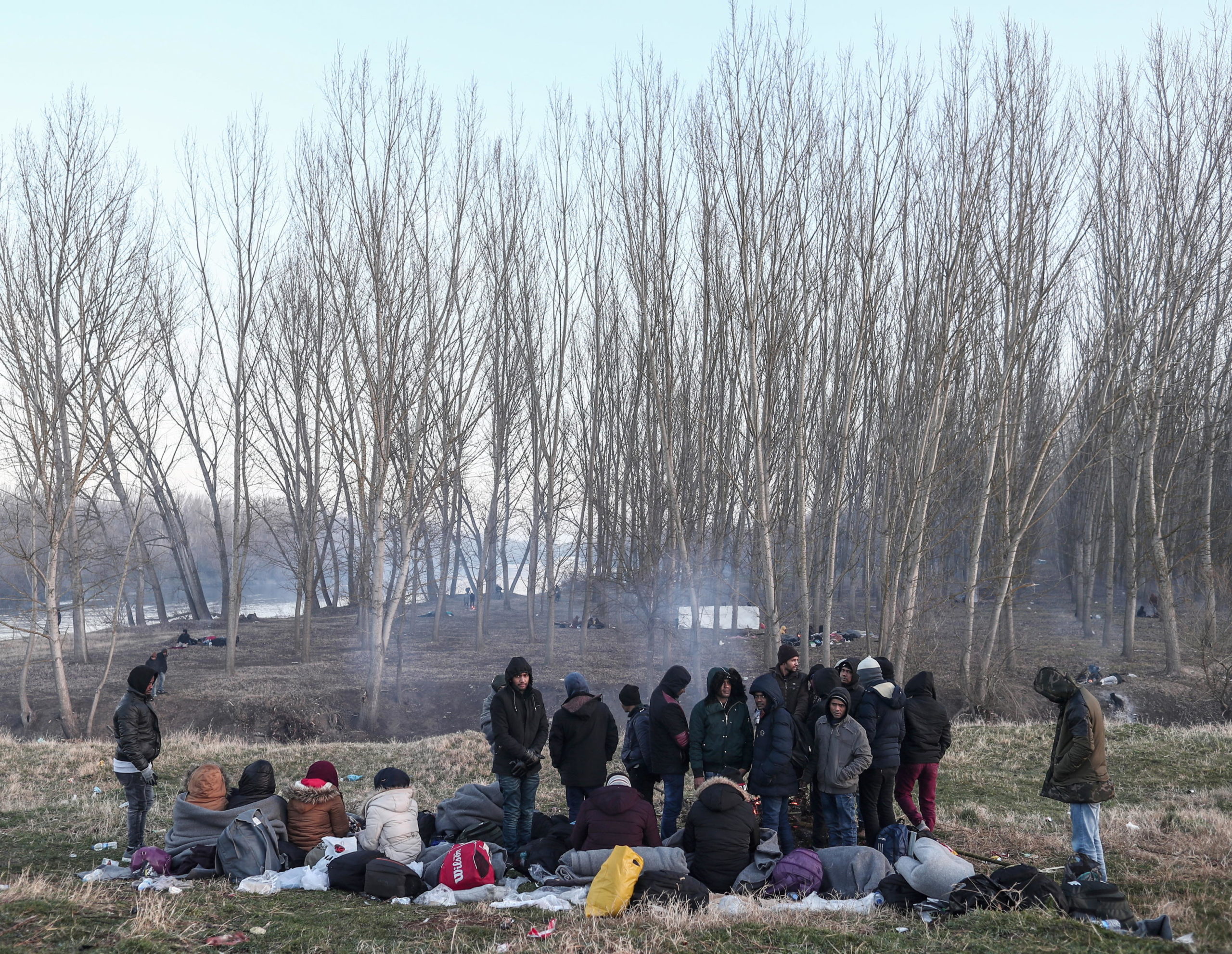 Una pausa per i rifugiati siriani, che hanno iniziato a dirigersi vero il confine greco per chiedere asilo all'Unione europea.