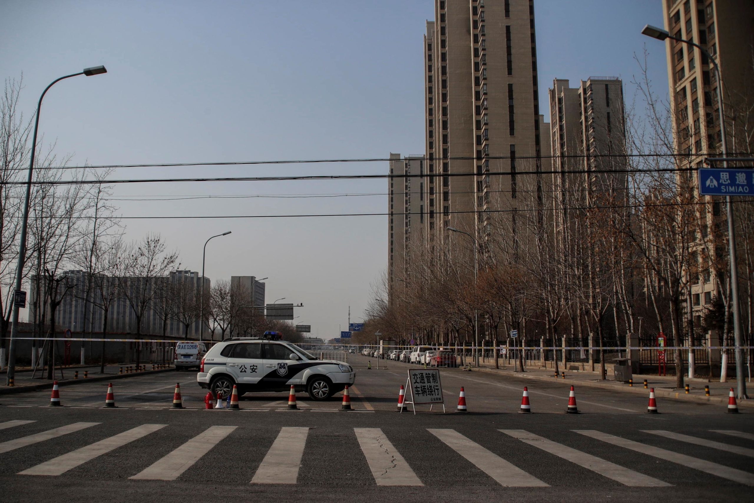 Pechino è tornata in lockdown, dopo 6 nuovi positivi. Quasi 2 milioni di persone confinate a casa