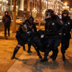 La polizia ha effettuato fermi nel centro di Mosca e San Pietroburgo