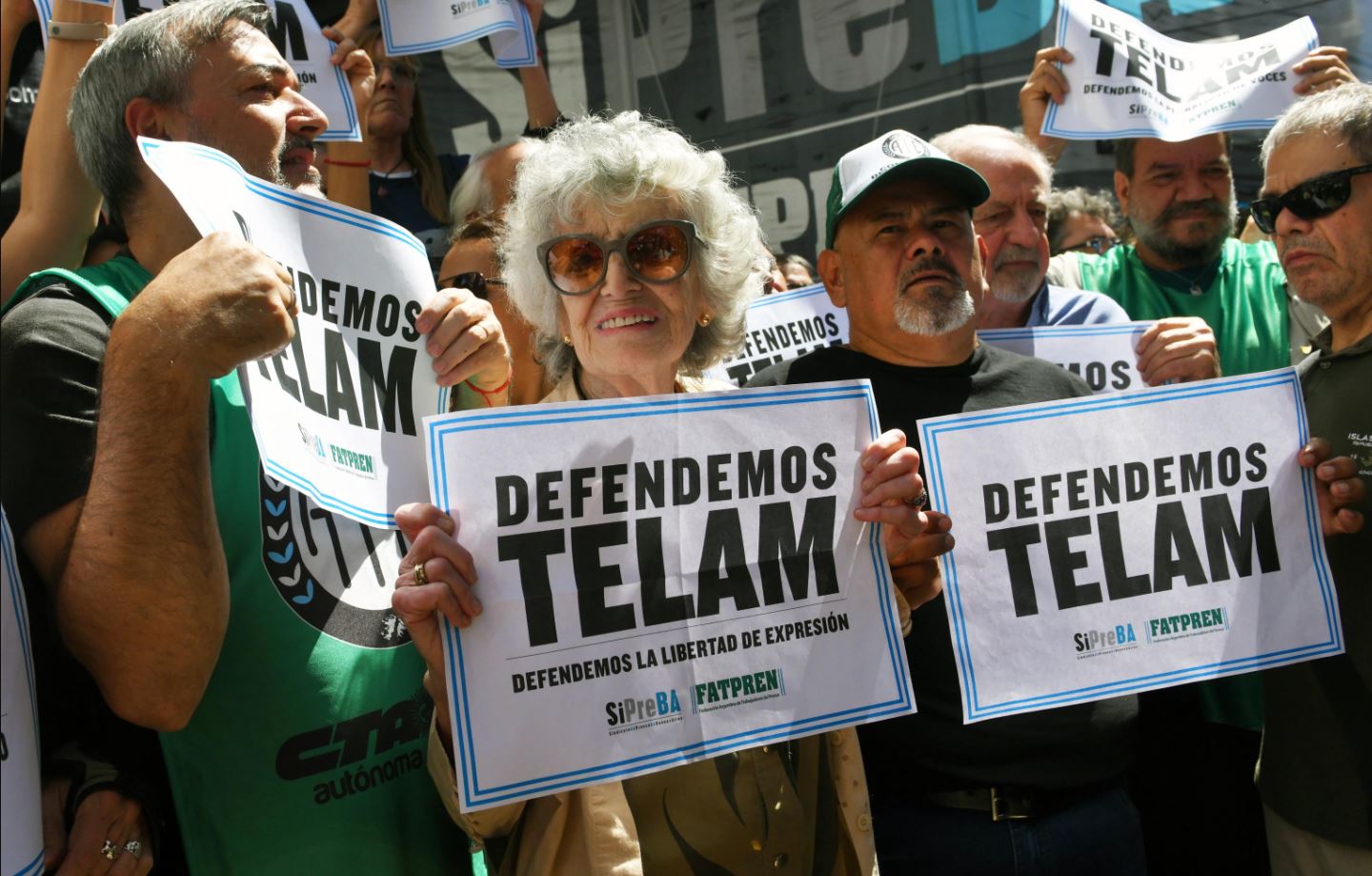 "Difendiamo Telam. Difendiamo la libertà di espressione" la frase simbolo della protesta dei lavoratori