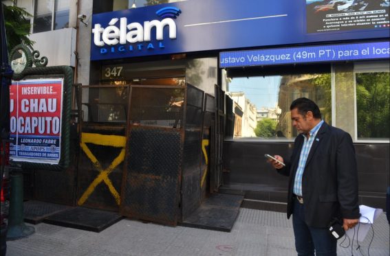 Per tutto il fine settimana i lavoratori Telam hanno ricevuto il sostegno del mondo giornalistico nazionale e internazionale